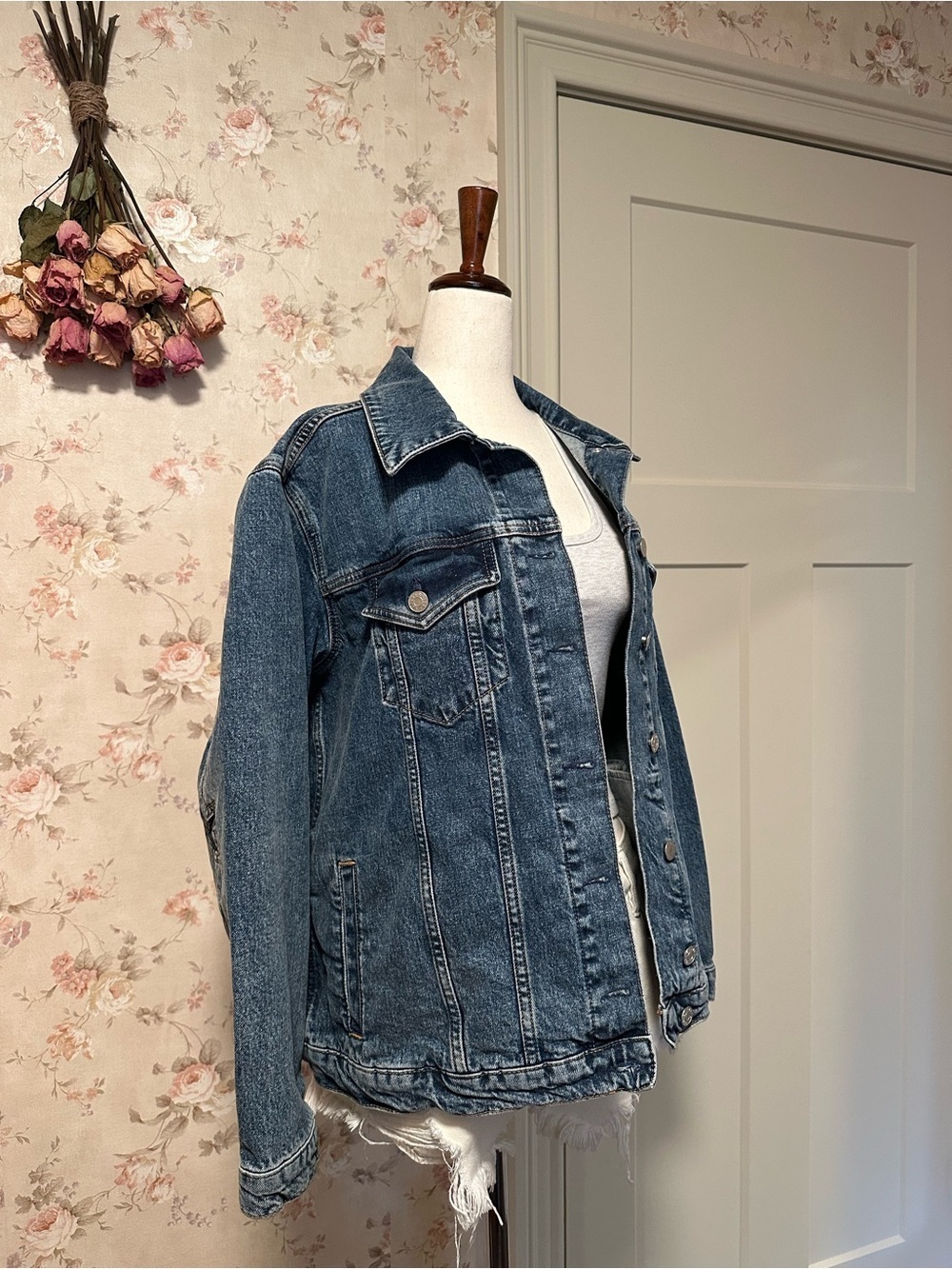 Rails Star Denim Jacket Grove Boyfriend Fit Medium Distressed Boho Western M - Picture 2 of 14